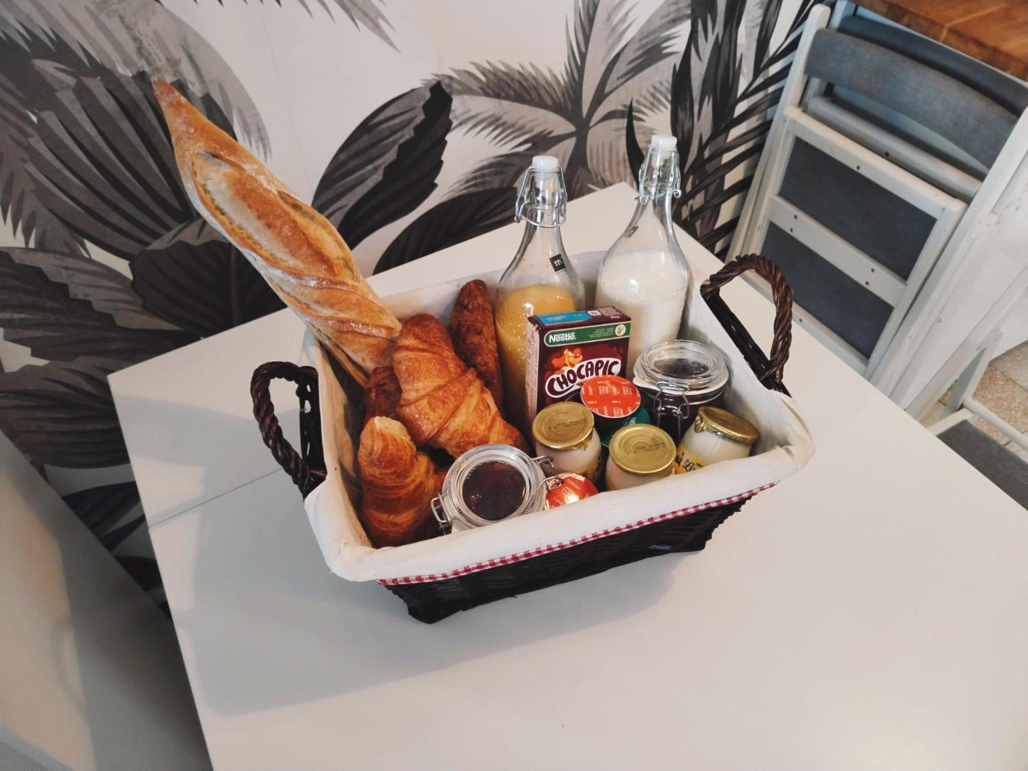 Narbonne Studio Lamarobile Avec Jardin Et Terrasse Proche Des Grands Buffets, Du Centre Ville Et De La Gare Eksteriør billede